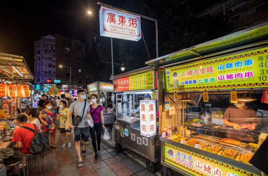 寧夏夜市美食推薦：在地人帶路，從經典吃到隱藏版